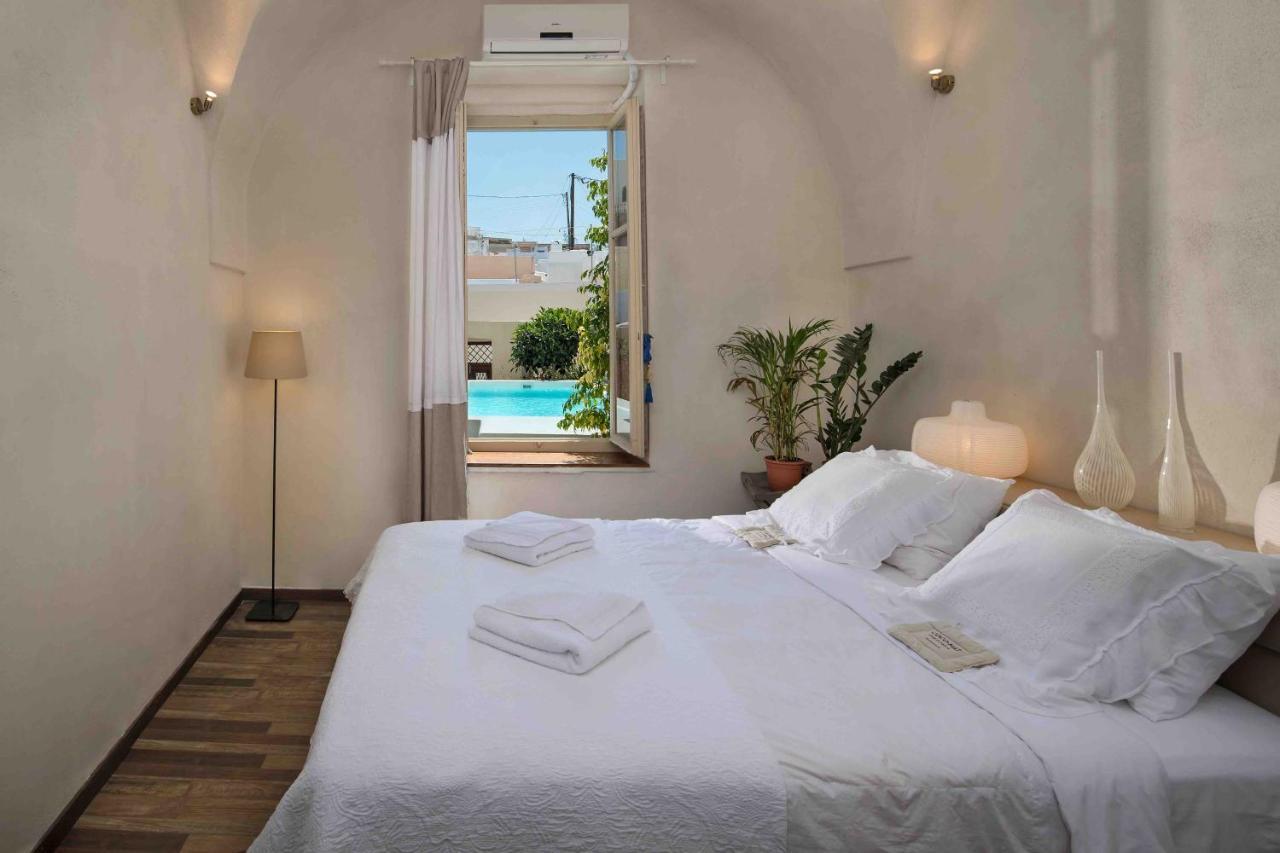 Sandandstone Villa Santorini Megalochori  Buitenkant foto